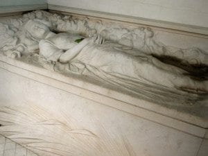 recoleta-cemetery-buenos-aires2-300x225